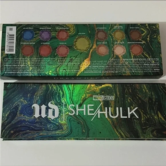 URBAN DECAY x MARVEL SHE-HULK EYESHADOW PALETTE - Picture 11 of 11